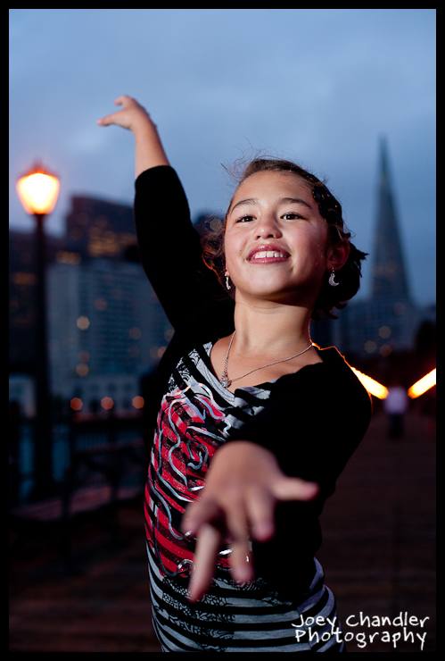 Stein Family Photographs at Pier 7 in San Francisco -7