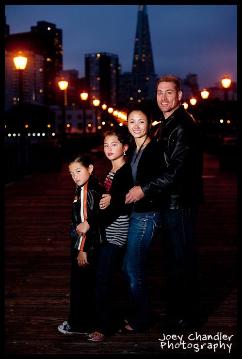 Stein Family Photographs at Pier 7 in San Francisco -9