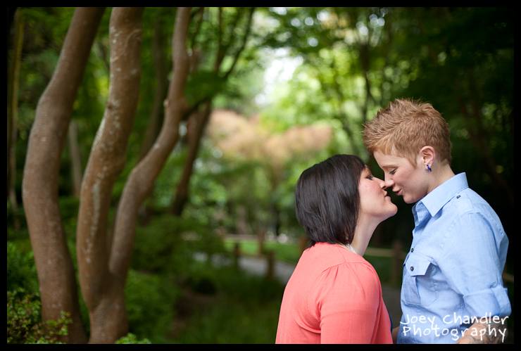 Betsy and Nat Engagement Photographs in the Japanese Tea Garden-2